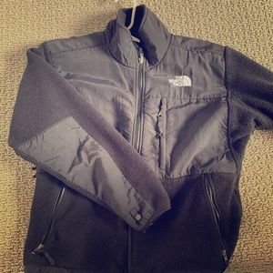 North face women’s fleece jacket